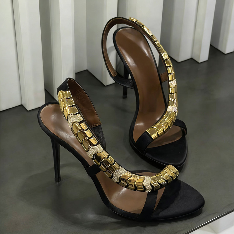 صنادل نسائية فاخرة مرصعة بالأح - مراجعة Summer Holiday Clothing Women وسعره