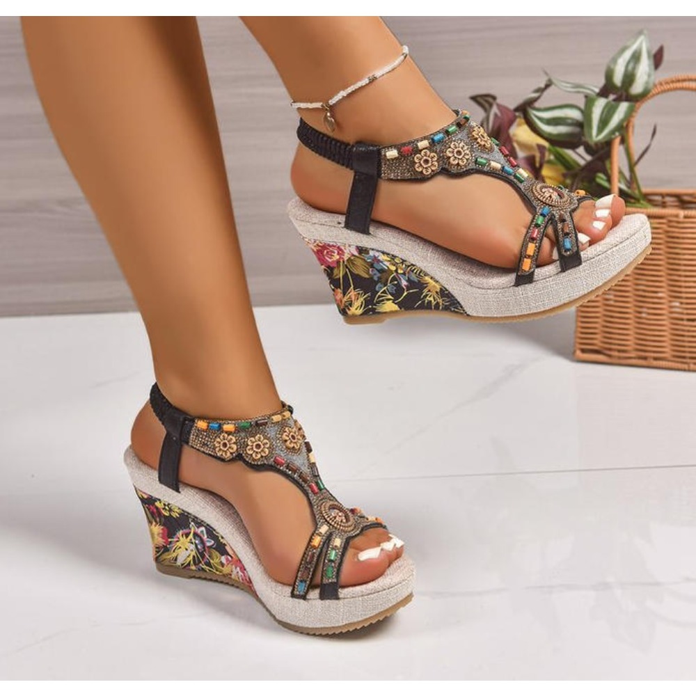 صندل نسائي جلدي صيفي أنيق بكعب - مراجعة Summer Holiday Clothing Women وسعره