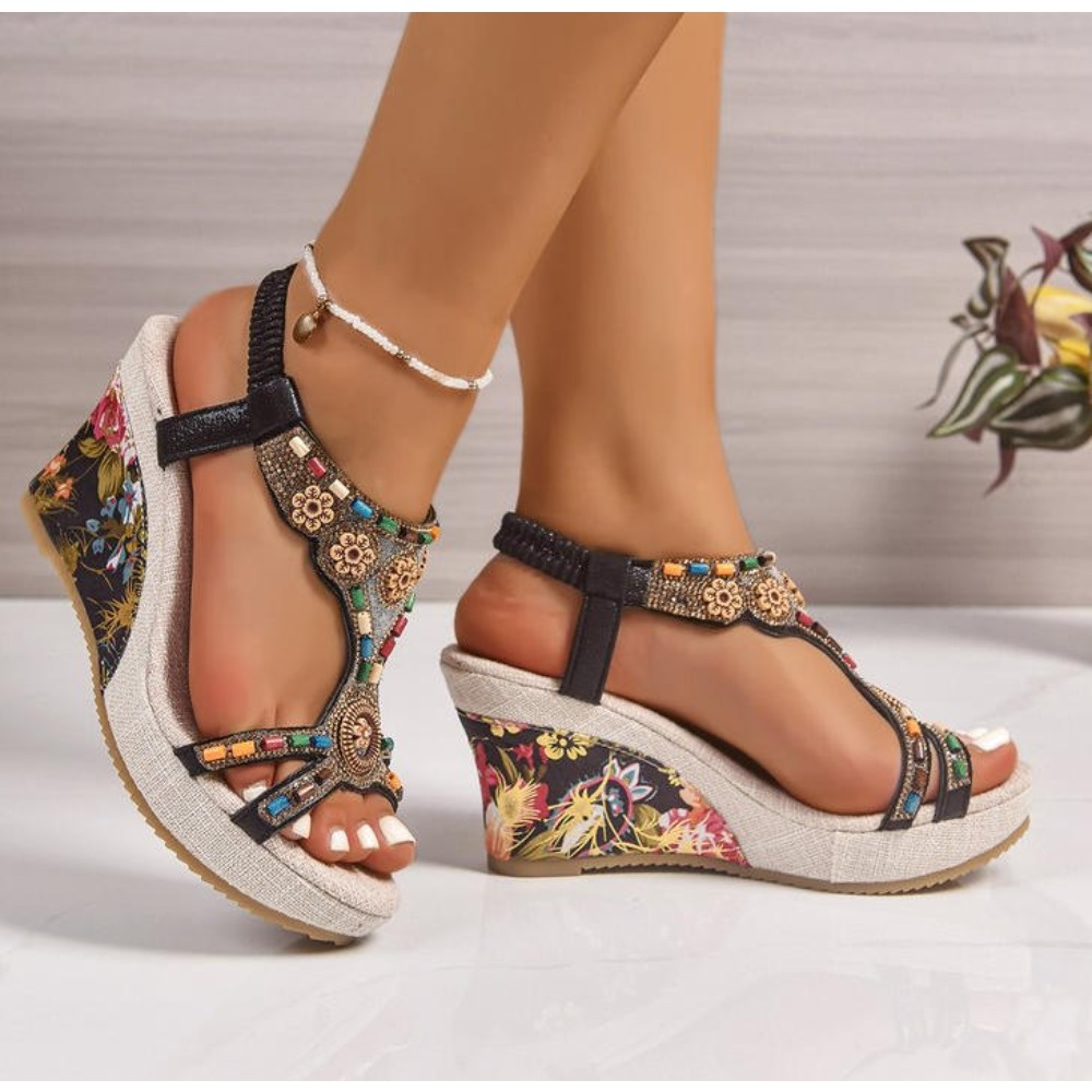 صندل نسائي جلدي صيفي أنيق بكعب - مراجعة Summer Holiday Clothing Women وسعره