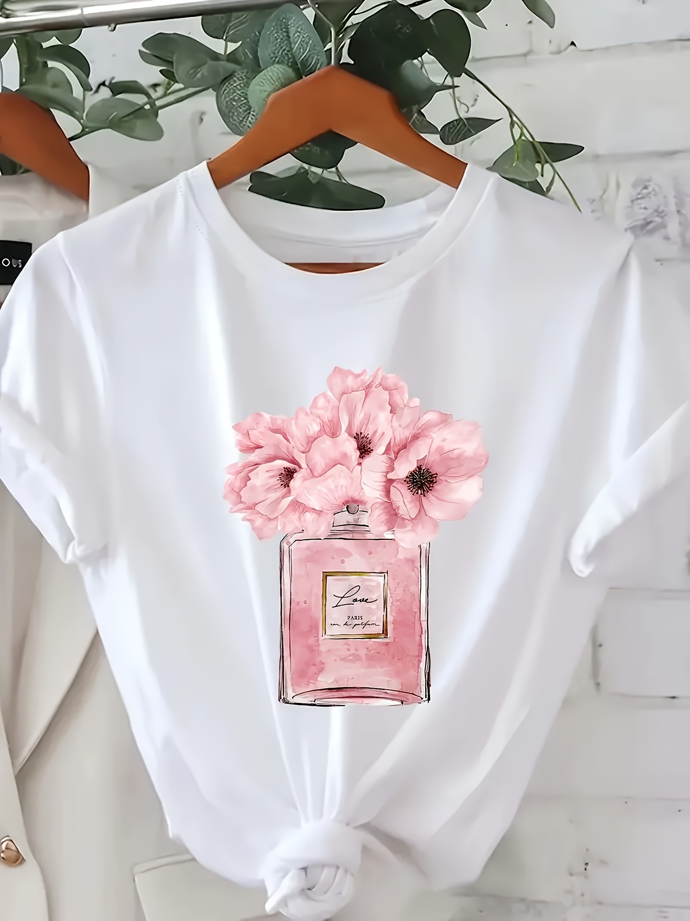 تي شيرت بأكمام قصيرة، عطور بار - مراجعة Summer Clothing In Paris وسعره