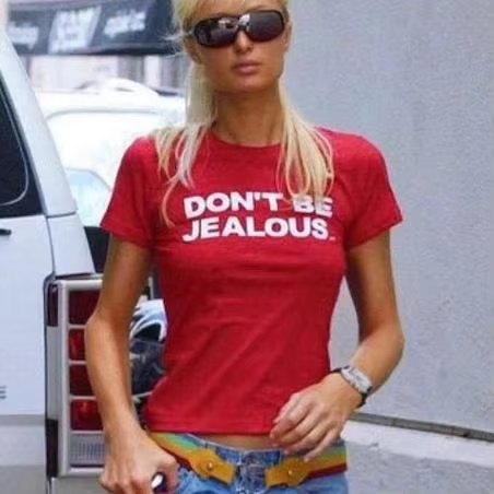 تي شيرت باريس هيلتون مطبوع علي - مراجعة Summer Clothing In Paris وسعره